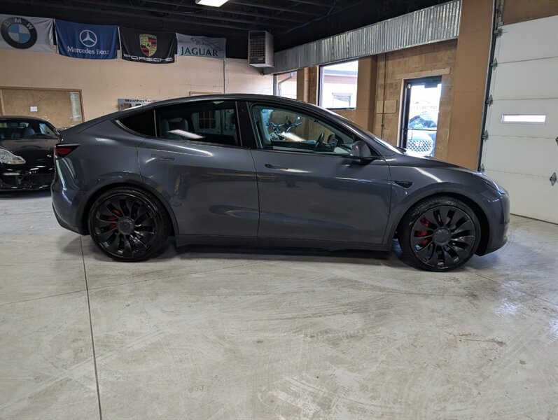 2022 Tesla Model Y Performance - Photo 11 - Bountiful, UT 84010