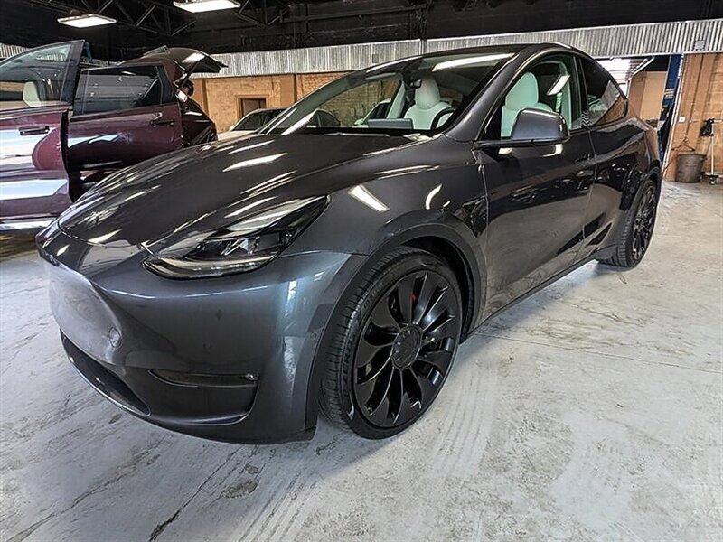 2022 Tesla Model Y Performance - Photo 5 - Bountiful, UT 84010