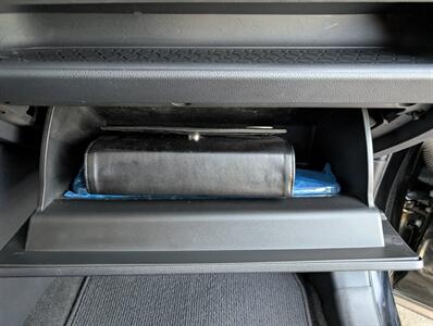 2024 Toyota RAV4 Hybrid XLE Premium   - Photo 32 - Bountiful, UT 84010