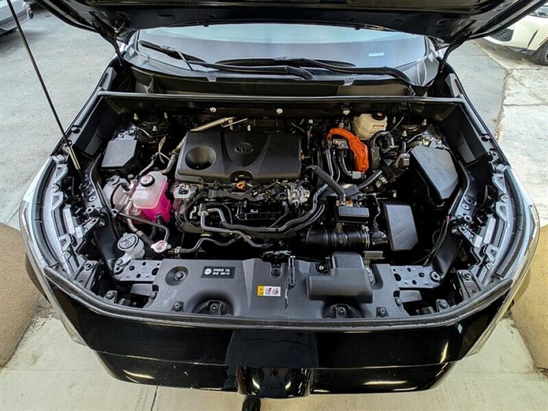 2024 Toyota RAV4 Hybrid XLE Premium - Photo 17 - Bountiful, UT 84010