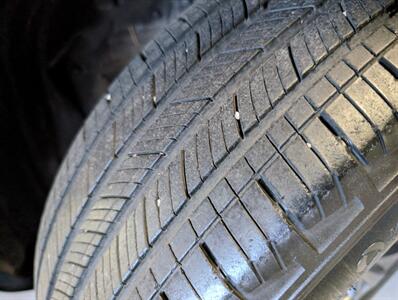 2024 Toyota RAV4 Hybrid XLE Premium   - Photo 16 - Bountiful, UT 84010