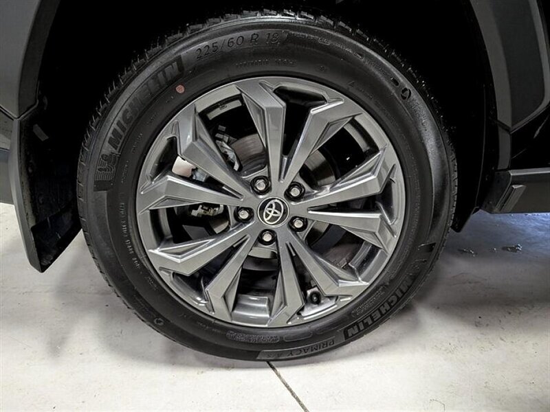 2024 Toyota RAV4 Hybrid XLE Premium - Photo 13 - Bountiful, UT 84010