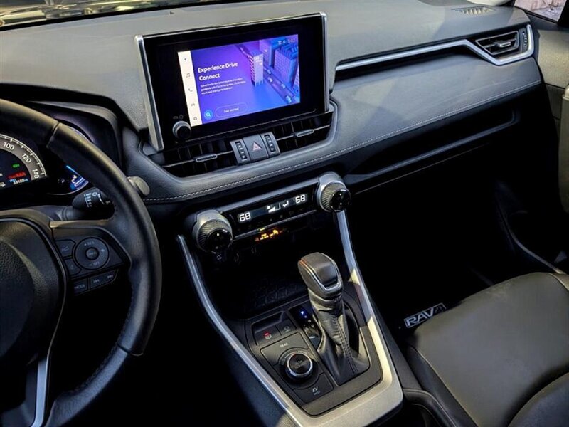 2024 Toyota RAV4 Hybrid XLE Premium - Photo 23 - Bountiful, UT 84010