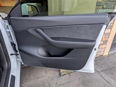 2021 Tesla Model Y Long Range   - Photo 28 - Bountiful, UT 84010