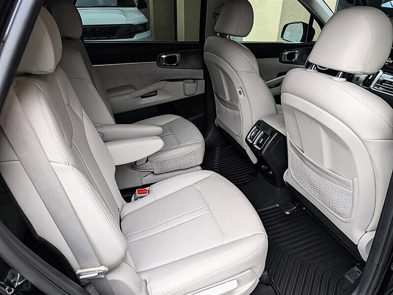 2022 Kia Sorento Plug-In Hybrid SX - Photo 30 - Bountiful, UT 84010