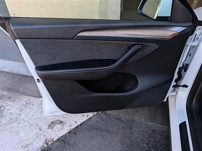 2023 Tesla Model Y Long Range  w/ Acceleration Boost - Photo 18 - Bountiful, UT 84010