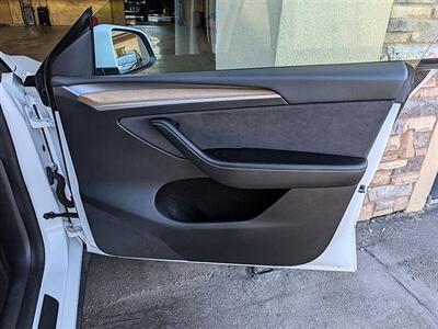 2023 Tesla Model Y Long Range  w/ Acceleration Boost - Photo 29 - Bountiful, UT 84010