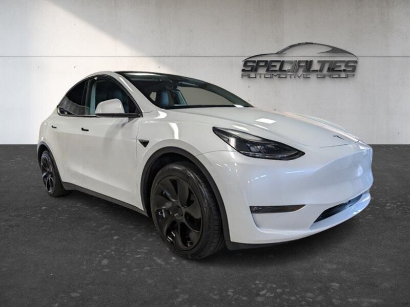 2023 Tesla Model Y Long Range  w/ Acceleration Boost