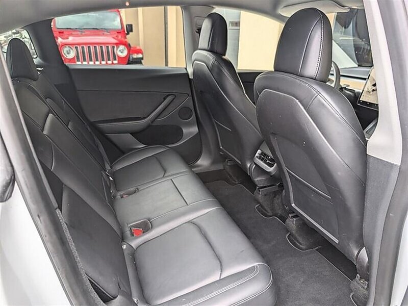 2023 Tesla Model Y Long Range w/ Acceleration Boost - Photo 28 - Bountiful, UT 84010