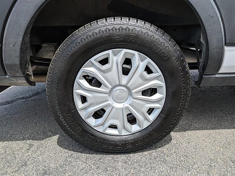 2024 Ford Transit 350 XLT 12-Passenger - Photo 13 - Bountiful, UT 84010