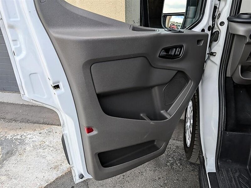 2024 Ford Transit 350 XLT 12-Passenger - Photo 18 - Bountiful, UT 84010