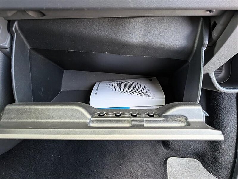 2024 Ford Transit 350 XLT 12-Passenger - Photo 31 - Bountiful, UT 84010