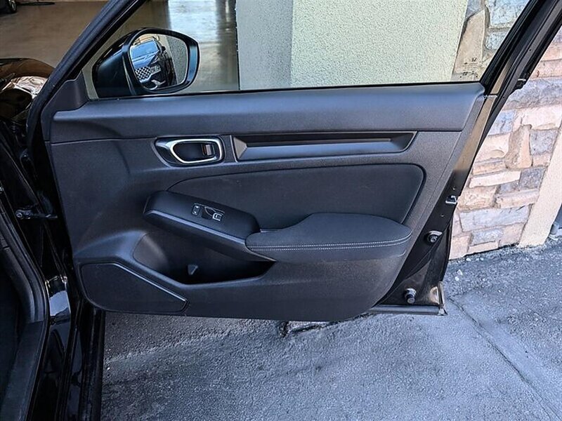 2022 Honda Civic LX - Photo 30 - Bountiful, UT 84010