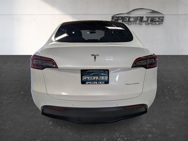 2021 Tesla Model Y Long Range w/ Acceleration Boost - Photo 9 - Bountiful, UT 84010