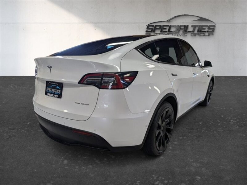 2021 Tesla Model Y Long Range w/ Acceleration Boost - Photo 10 - Bountiful, UT 84010