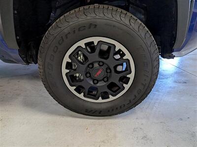 2024 Toyota Tacoma TRD Off-Road   - Photo 13 - Bountiful, UT 84010