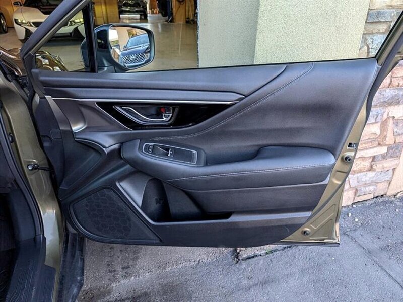 2023 Subaru Outback Touring XT - Photo 27 - Bountiful, UT 84010