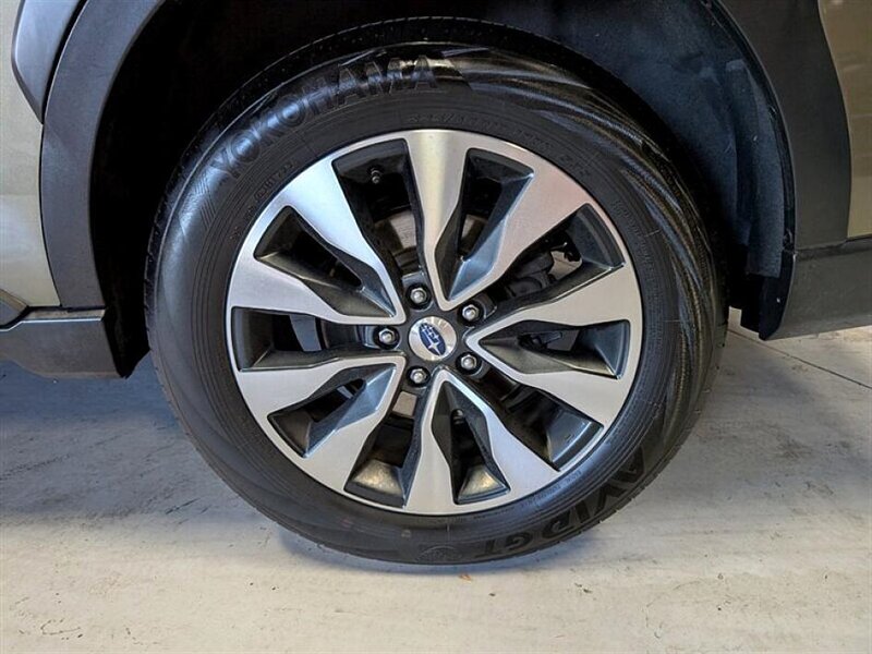 2023 Subaru Outback Touring XT - Photo 14 - Bountiful, UT 84010