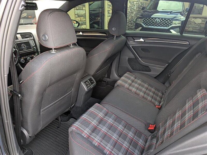 2017 Volkswagen Golf GTI Sport   - Photo 24 - Bountiful, UT 84010