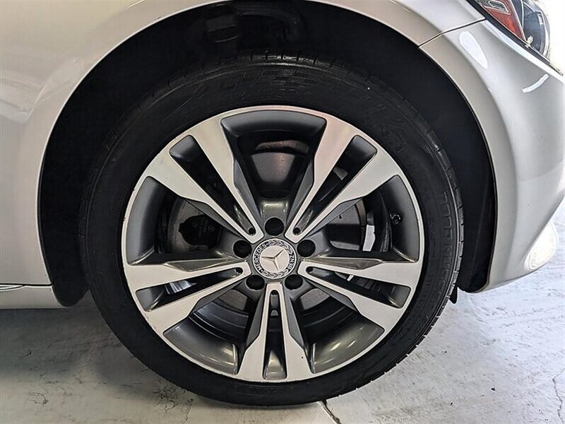 2016 Mercedes-Benz C 300 4MATIC - Photo 12 - Bountiful, UT 84010