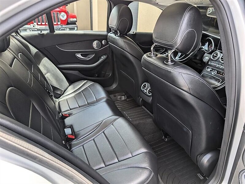 2016 Mercedes-Benz C 300 4MATIC - Photo 29 - Bountiful, UT 84010