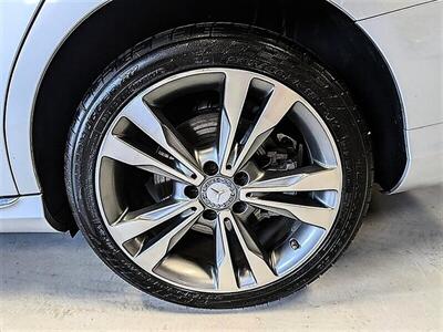 2016 Mercedes-Benz C 300 4MATIC   - Photo 13 - Bountiful, UT 84010