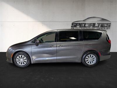 2017 Chrysler Pacifica Touring   - Photo 7 - Bountiful, UT 84010