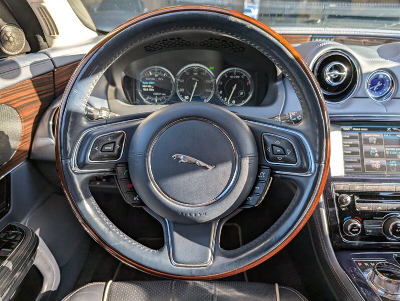 2012 Jaguar XJL Portfolio - Photo 19 - Bountiful, UT 84010