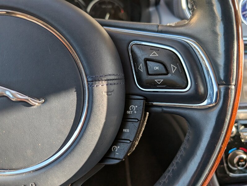 2012 Jaguar XJL Portfolio - Photo 22 - Bountiful, UT 84010