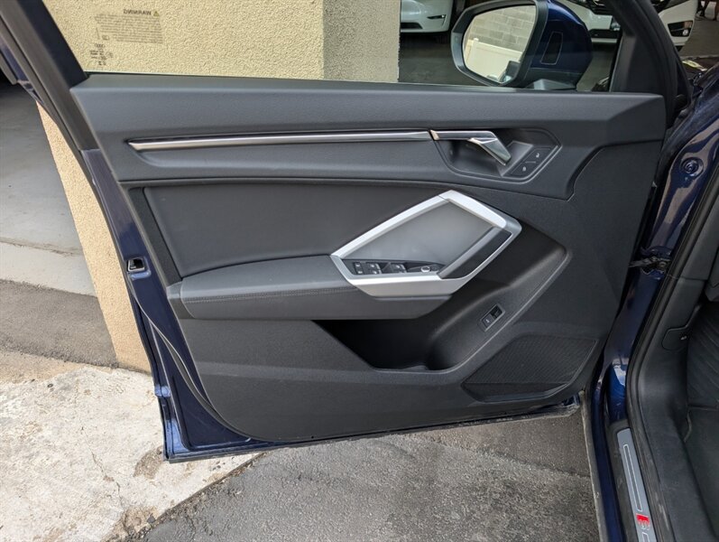 2025 Audi Q3 S-Line 45 TFSI Premi - Photo 18 - Bountiful, UT 84010