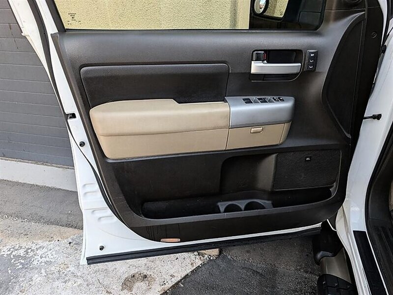 2008 Toyota Tundra Limited - Photo 19 - Bountiful, UT 84010