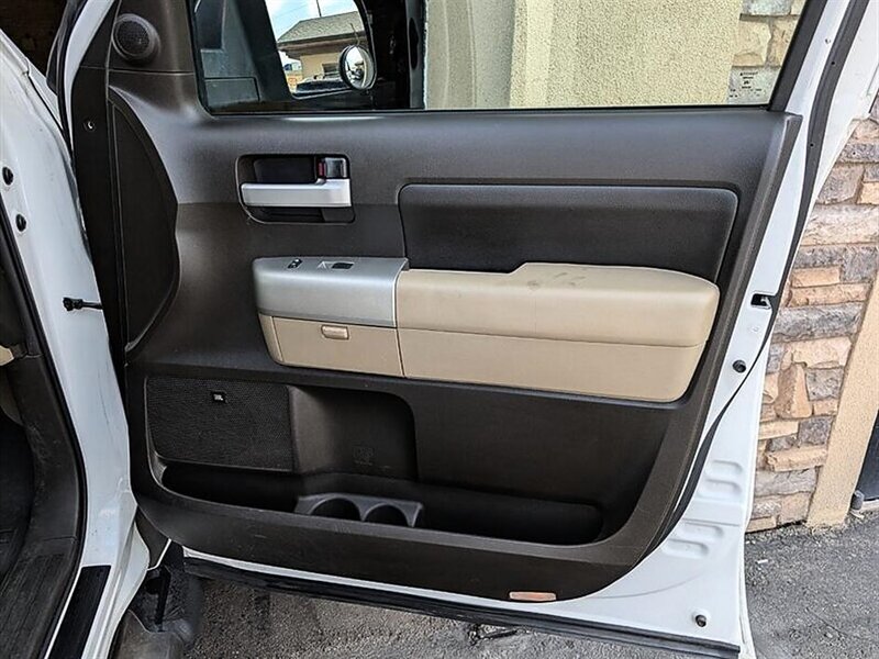 2008 Toyota Tundra Limited - Photo 29 - Bountiful, UT 84010