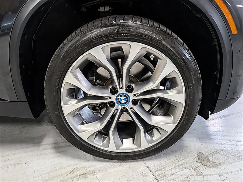 2018 BMW X5 xDrive40e iPerformance - Photo 12 - Bountiful, UT 84010