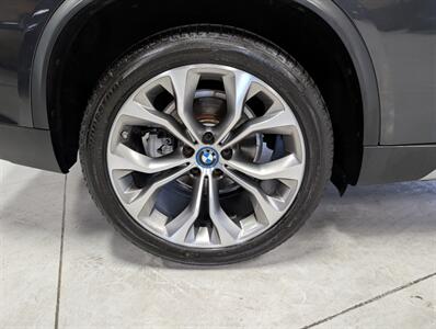 2018 BMW X5 xDrive40e iPerforman - Photo 13 - Bountiful, UT 84010