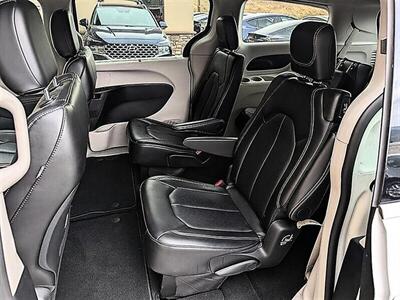 2024 Chrysler Pacifica Touring L - Photo 25 - Bountiful, UT 84010