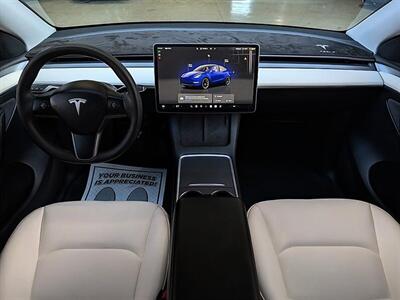2023 Tesla Model Y Long Range  7-Passenger - Photo 3 - Bountiful, UT 84010