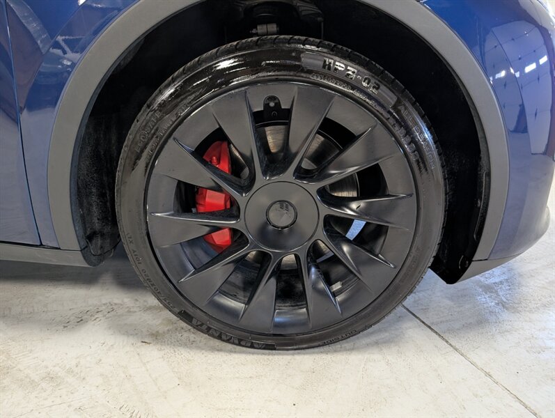 2023 Tesla Model Y Long Range 7-Passenger - Photo 12 - Bountiful, UT 84010
