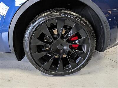 2023 Tesla Model Y Long Range  7-Passenger - Photo 14 - Bountiful, UT 84010