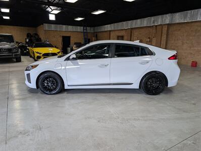2018 Hyundai IONIQ Plug-in Hybrid Limited   - Photo 7 - Bountiful, UT 84010