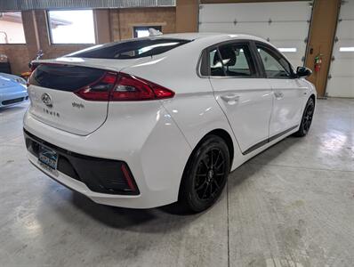 2018 Hyundai IONIQ Plug-in Hybrid Limited   - Photo 10 - Bountiful, UT 84010