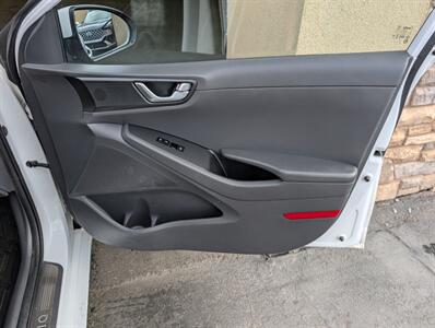 2018 Hyundai IONIQ Plug-in Hybrid Limited   - Photo 30 - Bountiful, UT 84010