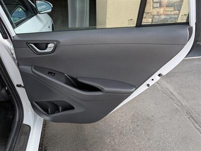 2018 Hyundai IONIQ Plug-in Hybrid Limited   - Photo 28 - Bountiful, UT 84010
