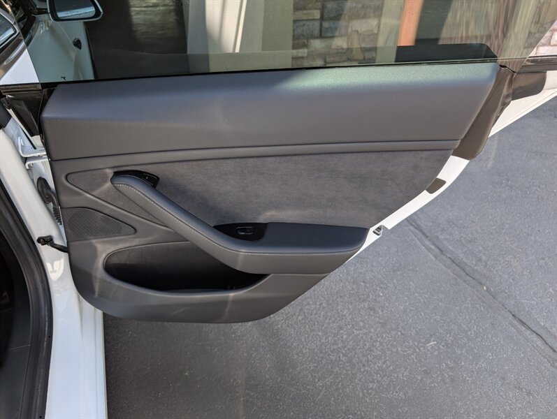 2020 Tesla Model 3 Long Range - Photo 26 - Bountiful, UT 84010