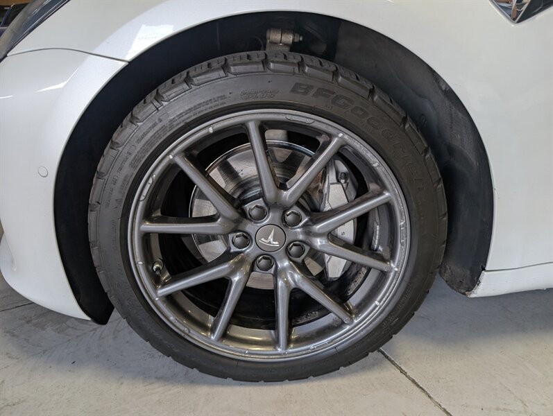 2020 Tesla Model 3 Long Range - Photo 15 - Bountiful, UT 84010