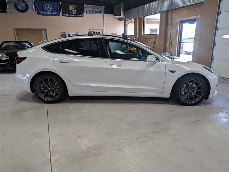 2020 Tesla Model 3 Long Range - Photo 11 - Bountiful, UT 84010