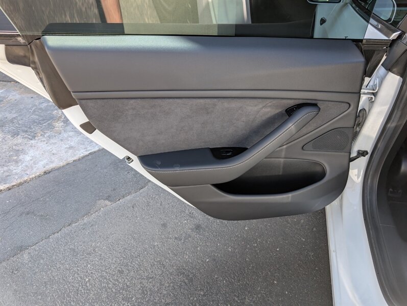2020 Tesla Model 3 Long Range - Photo 23 - Bountiful, UT 84010