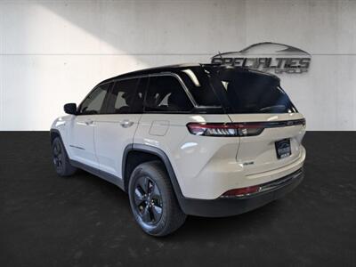 2024 Jeep Grand Cherokee 4xe   - Photo 8 - Bountiful, UT 84010