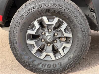 2019 Toyota Tacoma TRD Off-Road   - Photo 30 - St. George, UT 84770-2625