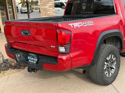 2019 Toyota Tacoma TRD Off-Road   - Photo 16 - St. George, UT 84770-2625