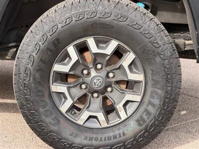 2019 Toyota Tacoma TRD Off-Road   - Photo 31 - St. George, UT 84770-2625